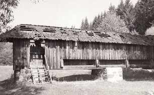 Blansko u Kaplice, rechle nazývané Ponholz, část při levém břehu říčky Černé, pohled po vodě, foto: 1980, zdroj: NPÚ, ÚOP v Českých Budějovicích, sbírka fotografické dokumentace