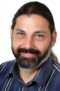 Nepodléhá CC