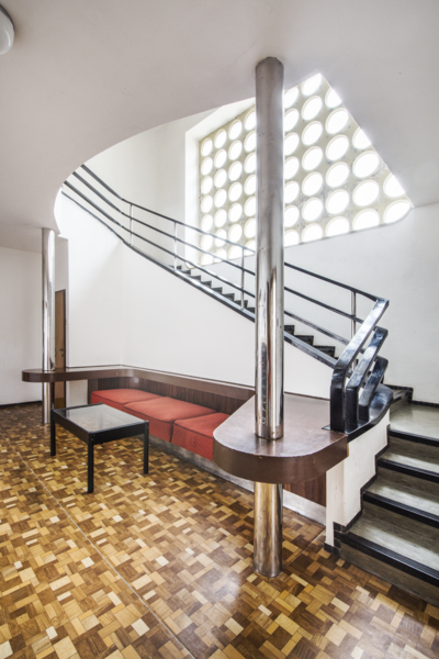 Ilustrační snímek - moderní architekltura z období let 1918 - 1938  